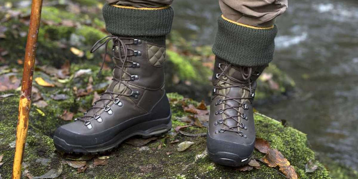 Warmest hunting boots on the Market is Anticipated to be Worth US$ 6970 mn and Grow at a CAGR of 5.2% by 2032 | FMI