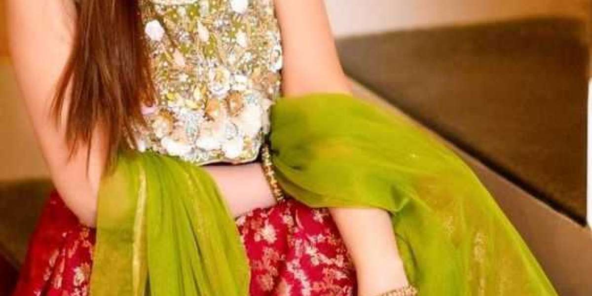 Get The Best High-Class Call Girl Services in Lahore