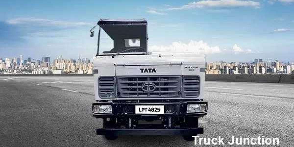 Effortlessly Handle Heavy Loads With The Tata LPT 4825 Truck